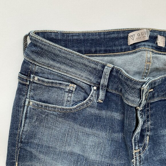 Guess Women’s Low Rise Boot Cut Jeans In Blue Denim Size 27 - Picture 7 of 14